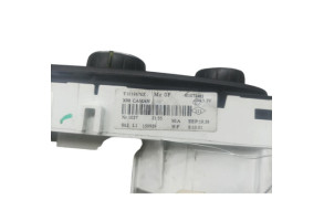 Commande chauffage RENAULT CLIO 4 Photo n°1