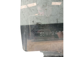 Vitre arriere gauche FORD FIESTA 6 Photo n°1