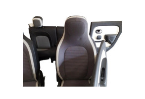 Interieur complet RENAULT TWINGO 3 Photo n°8