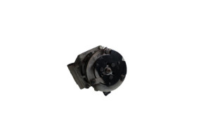 Compresseur clim FORD FIESTA 6 Photo n°3
