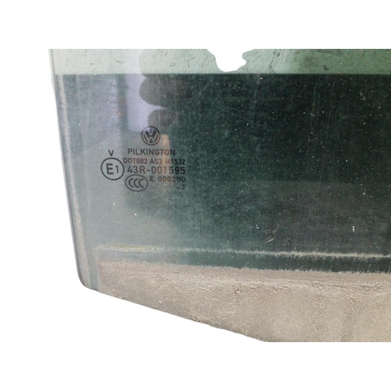 Vitre arriere droit VOLKSWAGEN TOURAN 1 Photo n°1