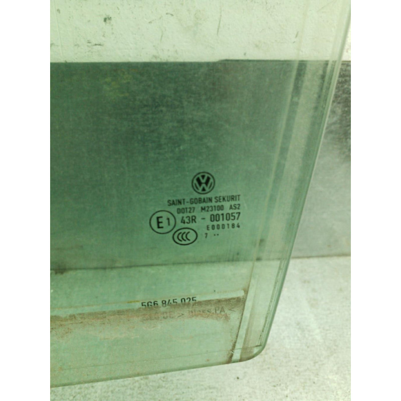 Vitre arriere gauche VOLKSWAGEN GOLF 7 Photo n°1