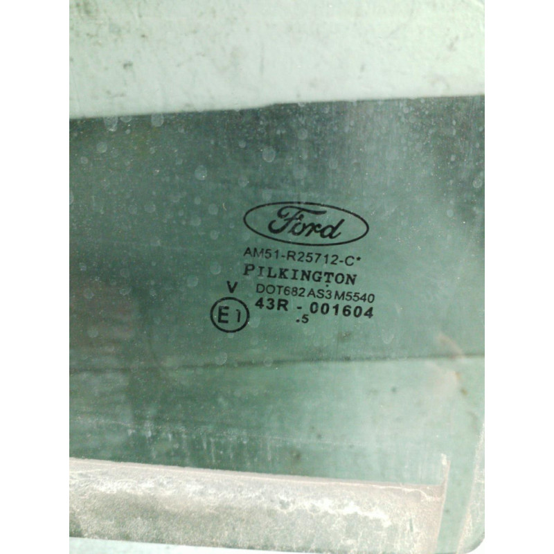 Vitre arriere droit FORD C-MAX 2 Photo n°1
