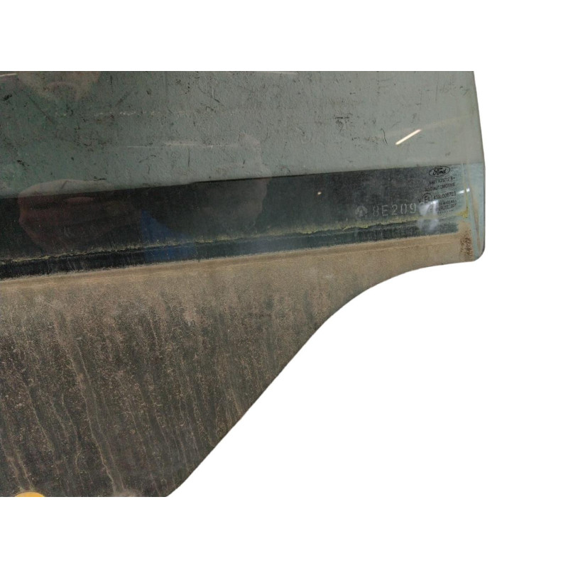 Vitre arriere droit FORD FIESTA 6 Photo n°1