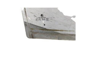 Vitre avant droit SKODA FABIA 2 Photo n°1