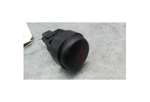Bouton de warning NISSAN NV200 Photo n°2