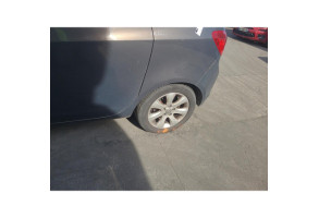Feu arriere secondaire droit (feux) OPEL MERIVA B Photo n°7