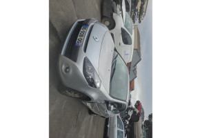 Poignee interieur avant droit RENAULT CLIO 3 Photo n°12