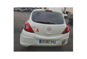 Vitre avant droit OPEL CORSA D Photo n°11