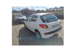 Capot PEUGEOT 206+ Photo n°8