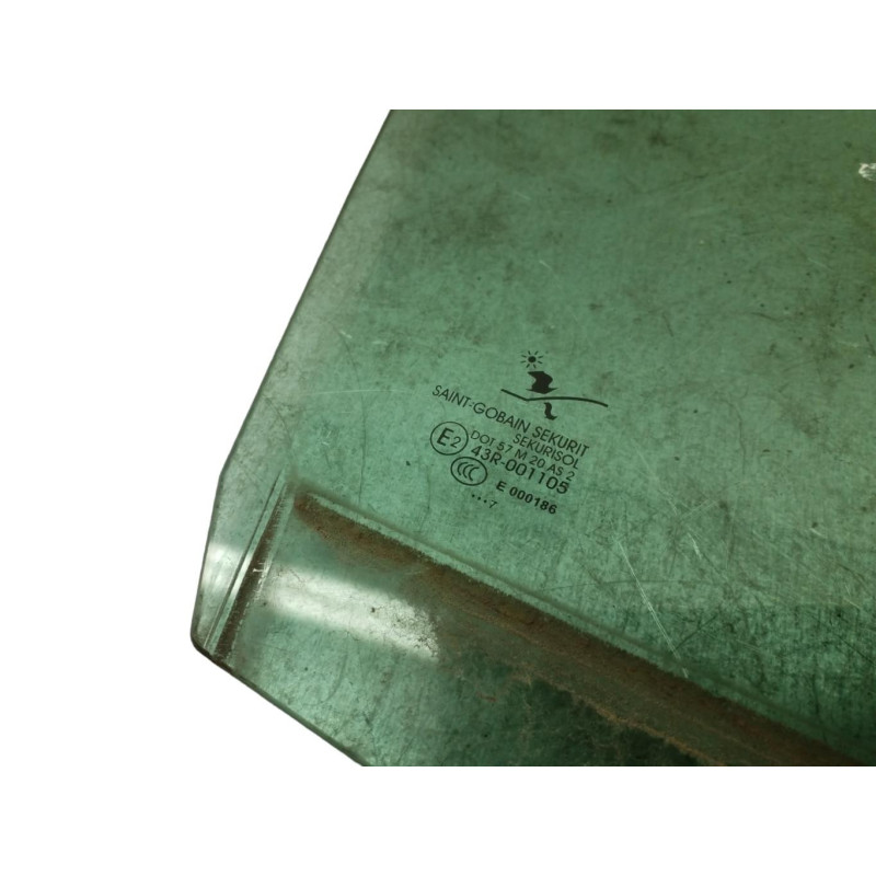 Vitre arriere droit SAAB 9.3 1 Photo n°1