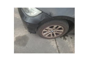 Attache ceinture arriere droit BMW SERIE 3 E90 Photo n°8