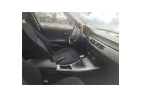 Attache ceinture arriere droit BMW SERIE 3 E90 Photo n°10