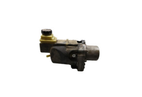 Pompe de direction RENAULT LAGUNA 3 Photo n°1
