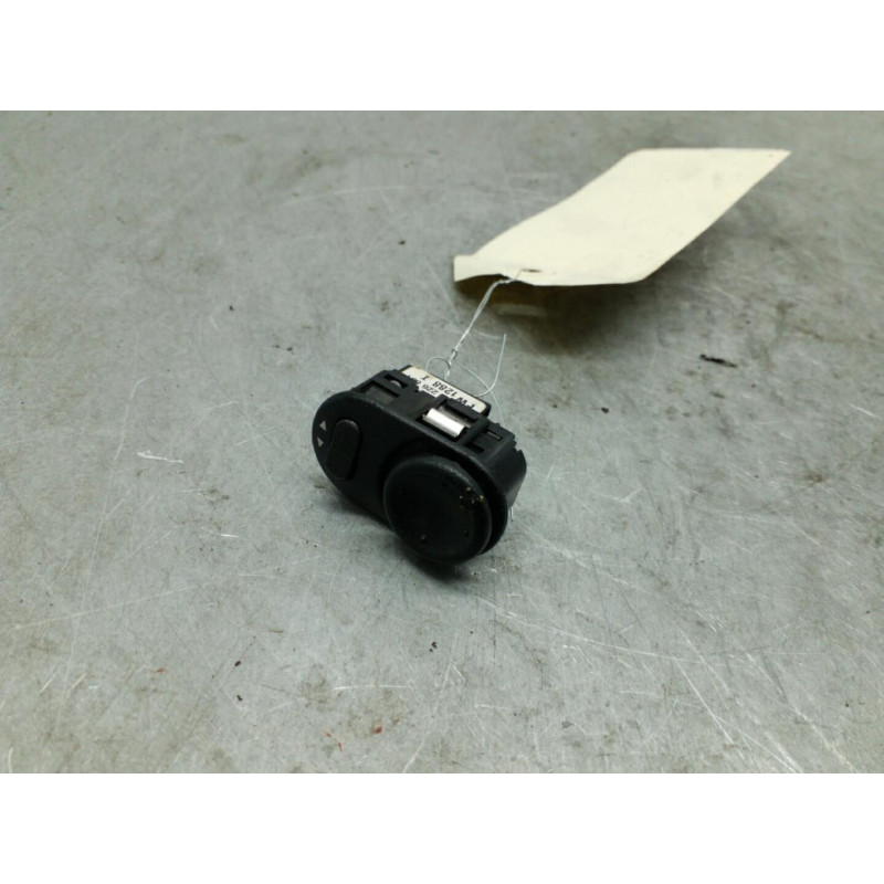 Commande retroviseurs OPEL MERIVA A Photo n°1