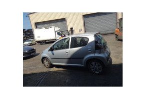 Feu arriere principal gauche (feux) CITROEN C1 1 Photo n°16