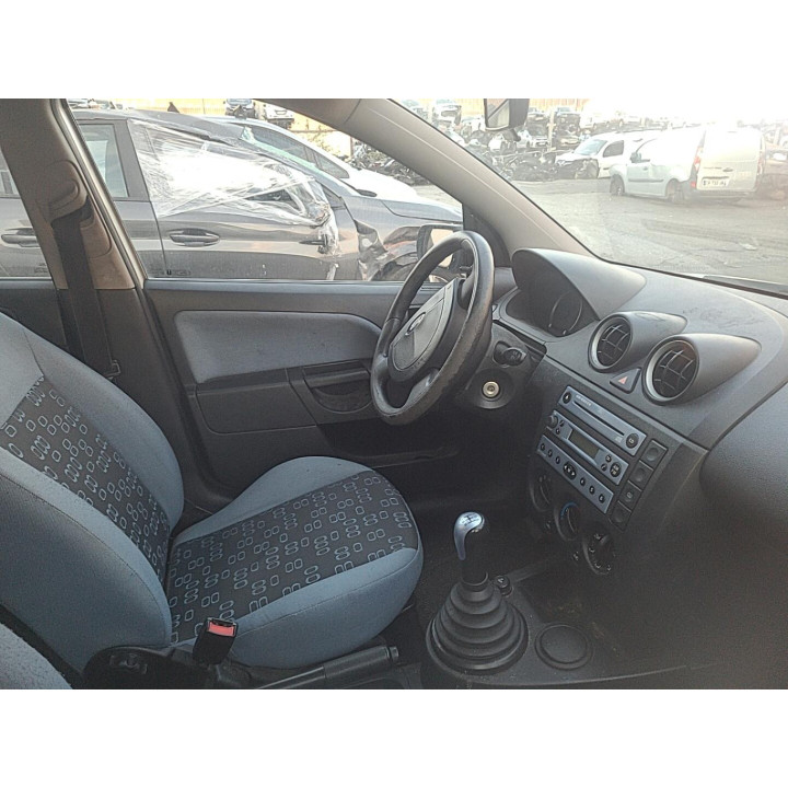 Compresseur clim FORD FIESTA 5 Photo n°20