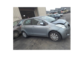 Pare soleil gauche TOYOTA YARIS 2 Photo n°13