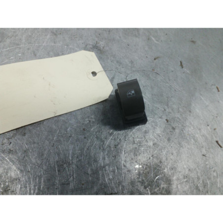 Interrupteur de leve vitre avant droit FIAT IDEA