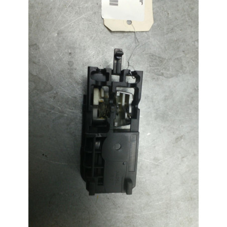 Poignee interieur avant droit SUZUKI SWIFT 3