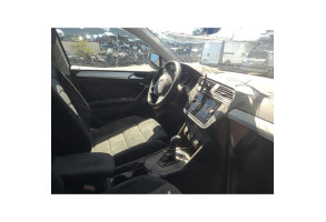 Eclairage de plafonnier VOLKSWAGEN TIGUAN 2 Photo n°6