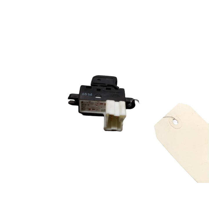 Interrupteur de leve vitre avant droit NISSAN MICRA 3 Photo n°2
