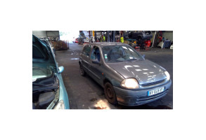 Poignee interieur arriere droit RENAULT CLIO 2 Photo n°15