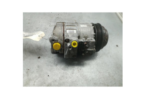 Compresseur clim MERCEDES CLASSE CLK 208 Photo n°1