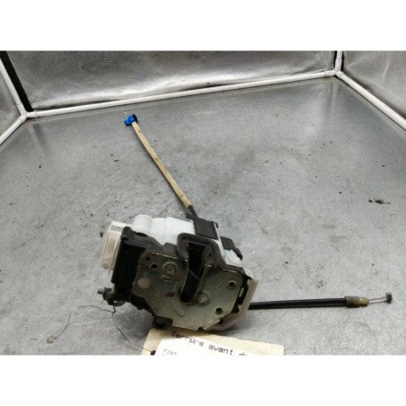 Serrure avant droit FIAT QUBO
