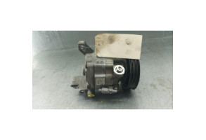 Compresseur clim CITROEN C1 1 Photo n°2