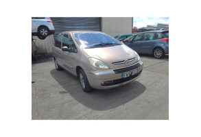 Pare boue avant gauche CITROEN XSARA PICASSO Photo n°18