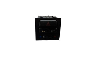 Bouton de warning BMW SERIE 3 E90 Photo n°3