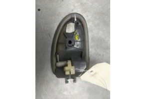 Poignee interieur arriere droit RENAULT SCENIC 1 Photo n°3