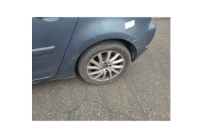 Compresseur clim CITROEN C4 PICASSO 1 Photo n°9
