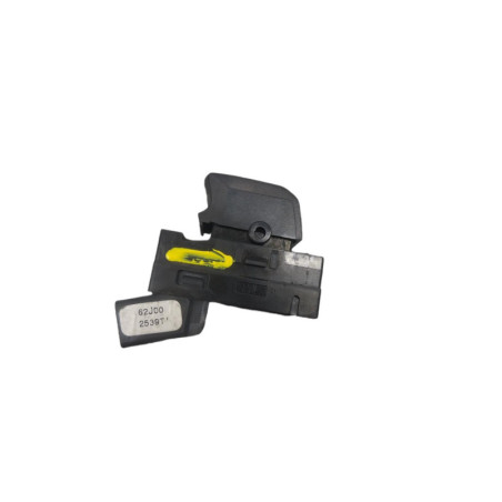 Interrupteur de leve vitre avant droit SUZUKI SWIFT 3