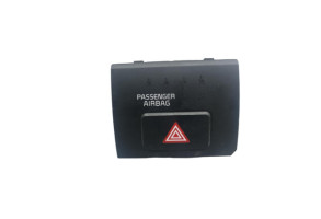 Bouton de warning KIA RIO 3 Photo n°1