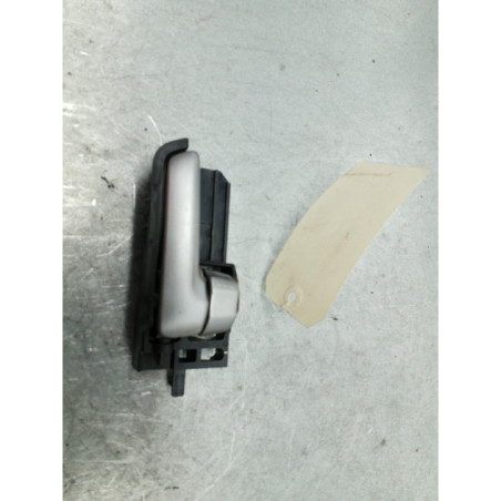Poignee interieur avant droit SUZUKI SWIFT 3
