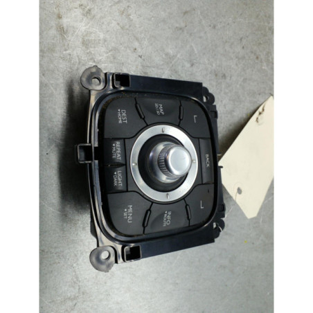 Commande GPS RENAULT LAGUNA 3