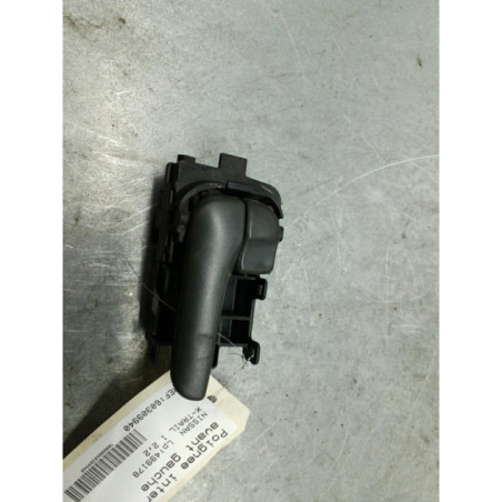 Poignee interieur avant gauche NISSAN X-TRAIL 1