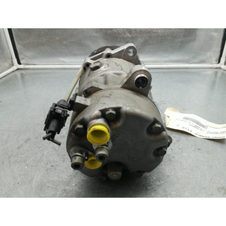 Compresseur clim VOLKSWAGEN NEW BEETLE 1