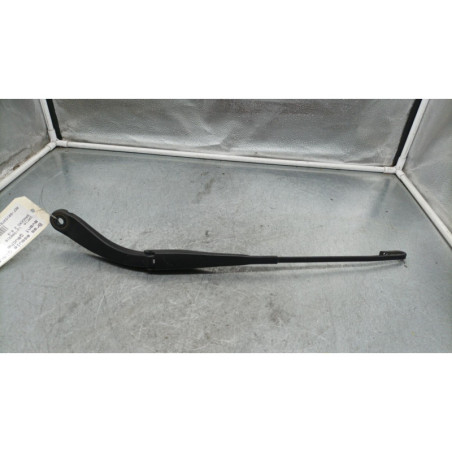 Bras essuie glace avant gauche DACIA SANDERO 2