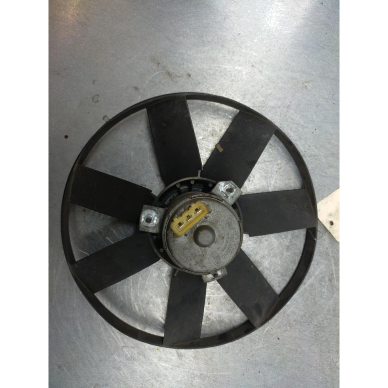 Moto ventilateur radiateur VOLKSWAGEN GOLF 3 Photo n°1