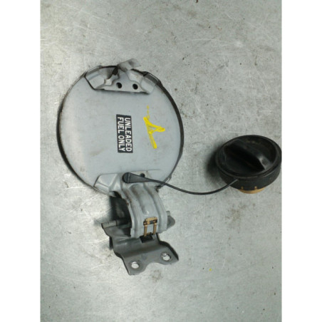 Trappe d'essence TOYOTA YARIS 1