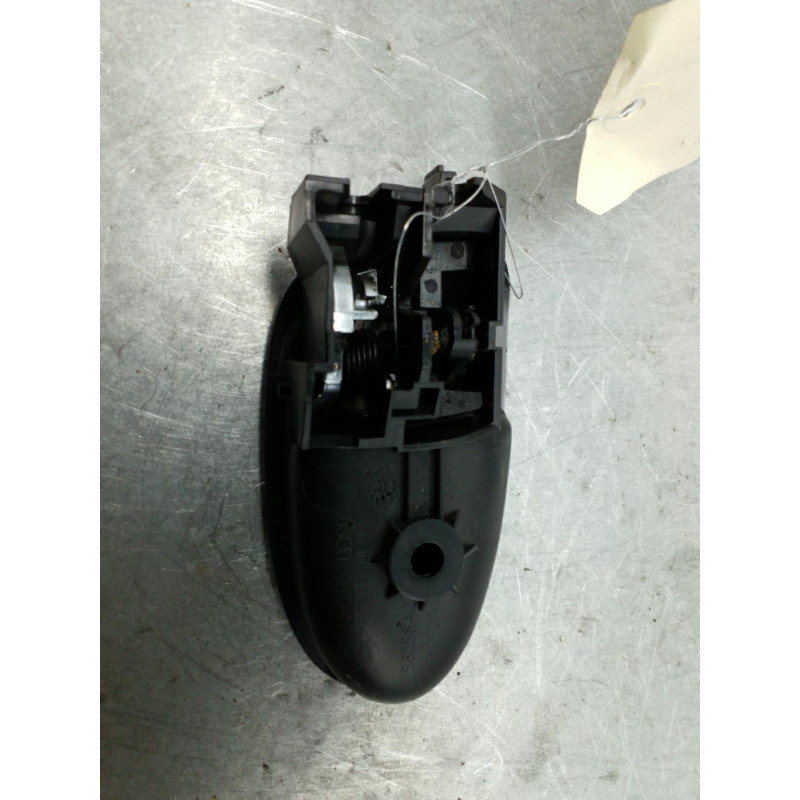 Poignee interieur avant droit TOYOTA YARIS 2 Photo n°1
