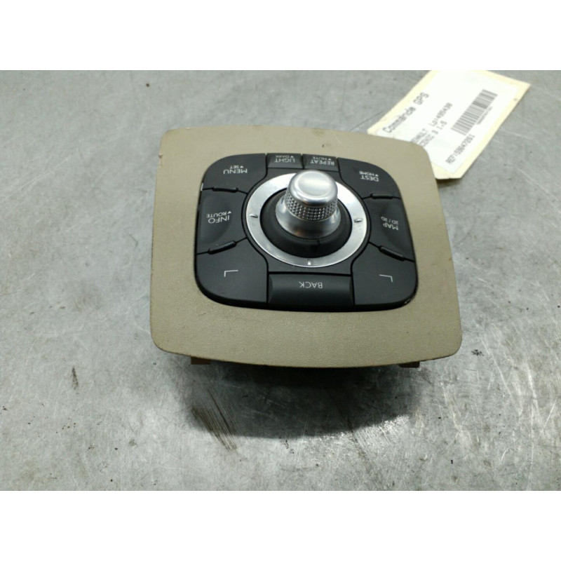 Commande GPS RENAULT SCENIC 3 Photo n°1