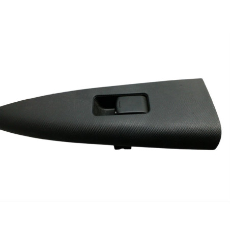 Interrupteur de leve vitre arriere droit NISSAN NOTE 1