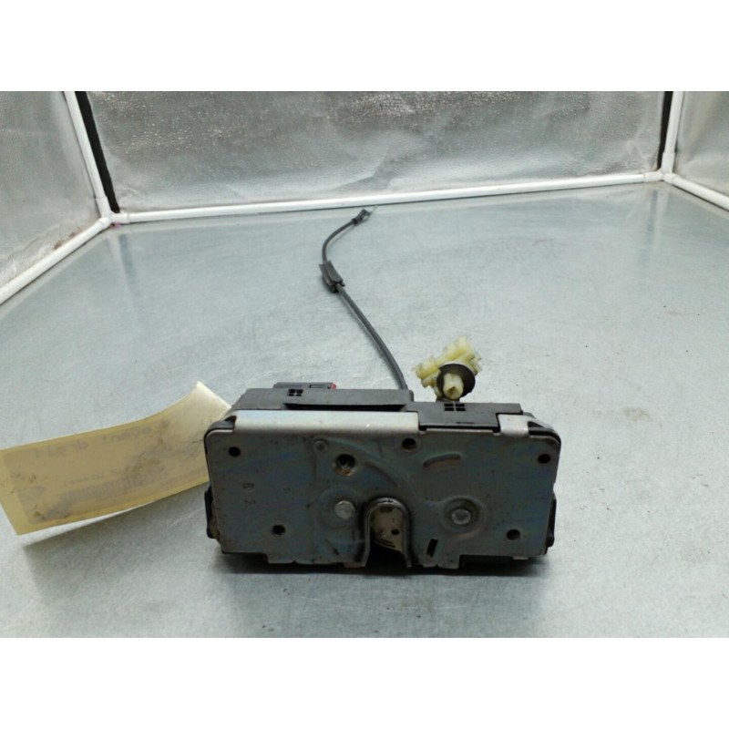 Serrure avant droit OPEL CORSA D Photo n°1