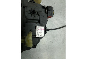 Serrure avant droit OPEL CORSA D Photo n°2