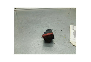 Bouton de warning AUDI A3 2 Photo n°1