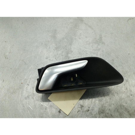 Poignee interieur avant gauche FORD PUMA 2